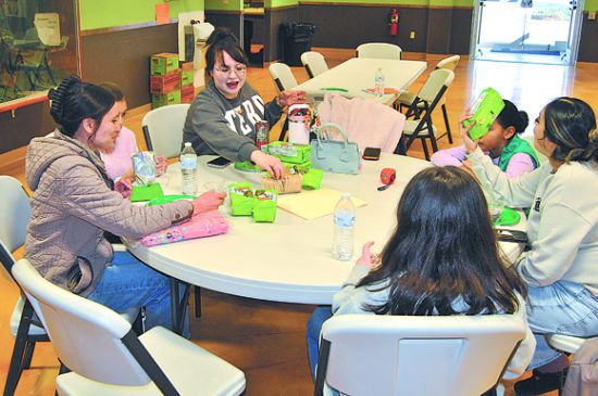 Girls Scouts launch popular fundraiser — selling Girl Scout cookies